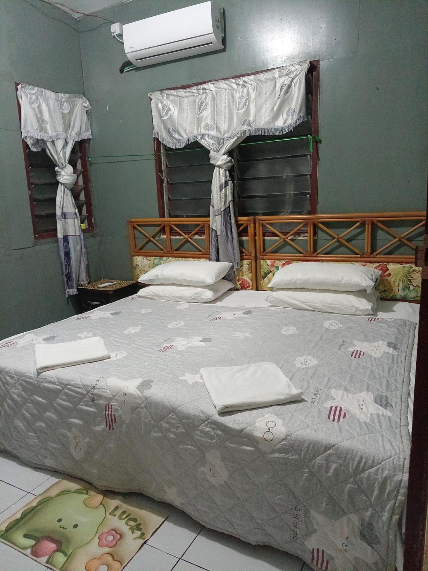 Mulu D Cave Homestay Экстерьер фото